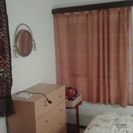 Habitacion Doble En Casa Particular Cadaques Exterior photo